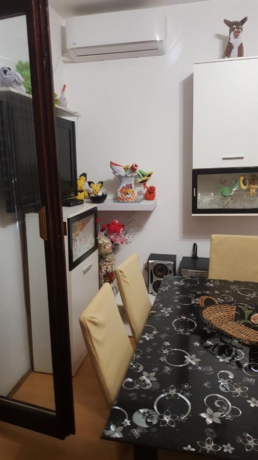 Vera Apartment